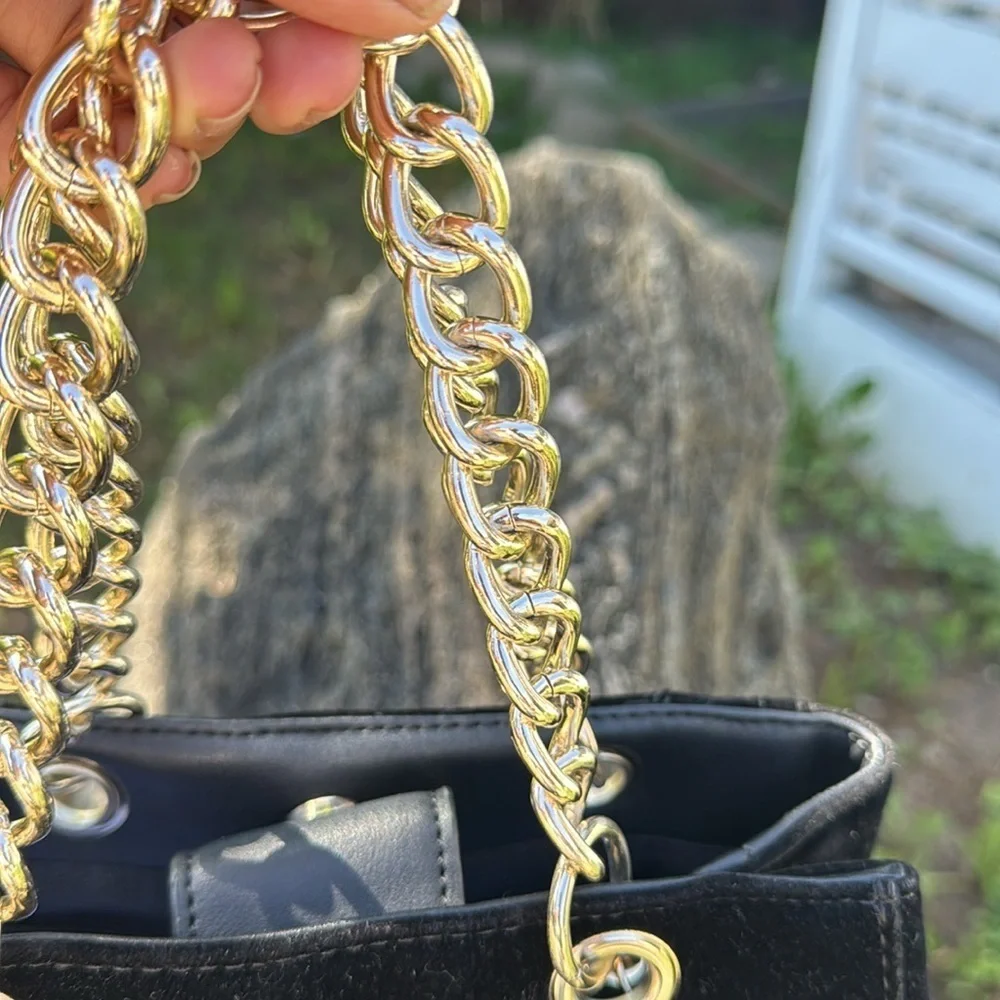 Mossimo black suede handbag with Gold chain